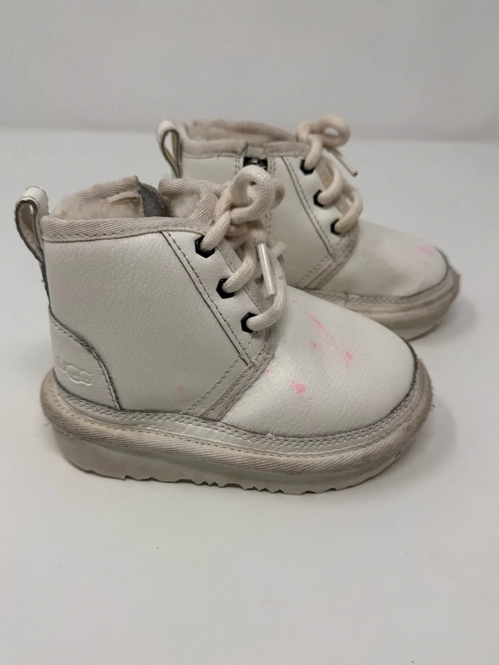 Baby Ugg boots, size 6, leather, shearling, warm, winter, classic, sneaker